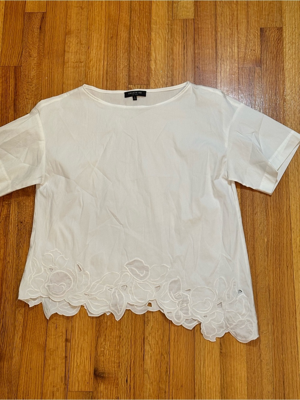 Lafayette 148 New York embroidered hem.size S (j6)